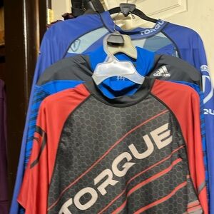 3 shirts 2x large multiple colors smock neck